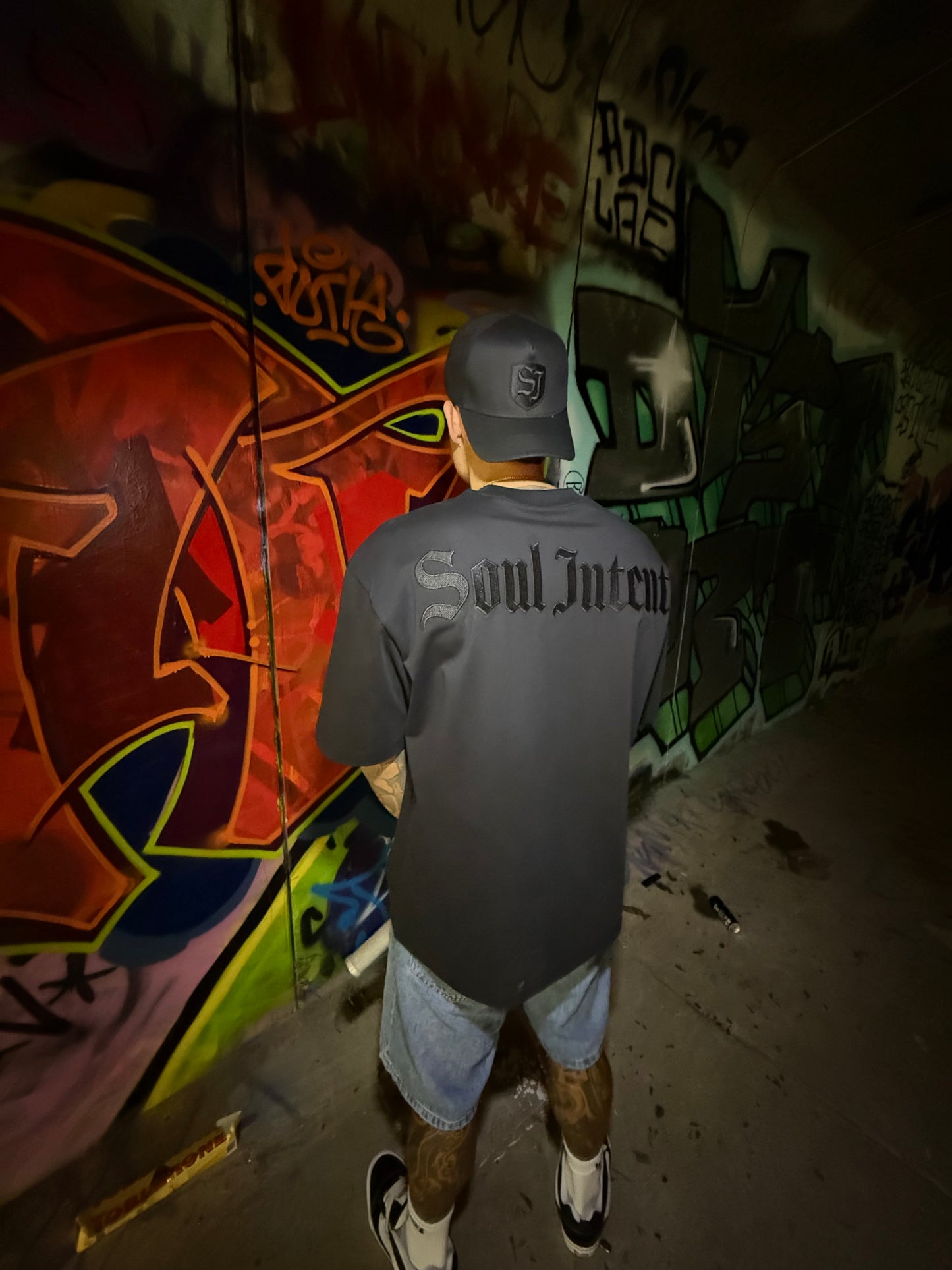 THE STAN OVERSIZED TEE - BLACK ON BLACK